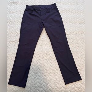 Old Navy Men’s Navy Blue Pants (Golf Pants)